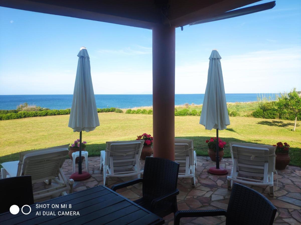 Maronia Villa Luaran gambar